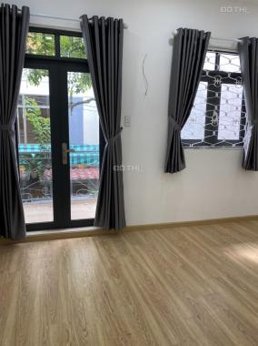 Cần bán nhà mới đẹp đường Bành Văn Trân, Phường 7, quận Tân Bình 4.5m x 9m, 1 lầu, giá 5.4 tỷ