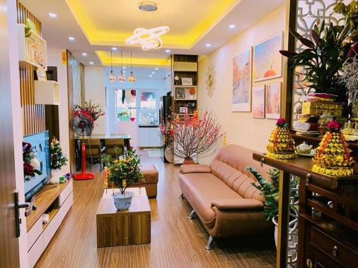 Nhà đẹp, giá rẻ! Tội gì không mua, CC cần bán căn hộ HH1C Linh Đàm 70.32m2, full nội thất đẹp