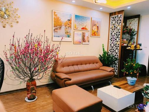 Nhà đẹp, giá rẻ! Tội gì không mua, CC cần bán căn hộ HH1C Linh Đàm 70.32m2, full nội thất đẹp