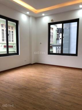 Bán nhà 245 Định Công, siêu rộng, 50m2 * 4 tầng, căn góc 2 mặt thoáng, cách mặt phố 20m, giá 3.7 tỷ