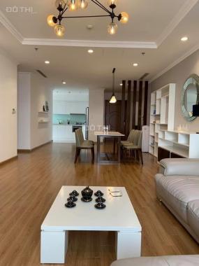 Bán căn hộ cao cấp Vinhomes Nguyễn Chí Thanh, căn góc 02, 4 phòng ngủ, giá 10.5 tỷ