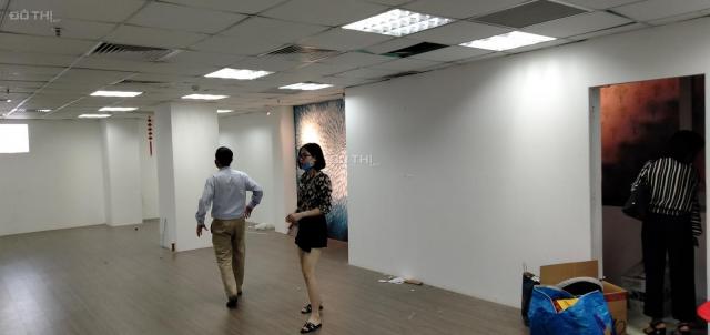 Cho thuê sàn văn phòng Tây Sơn, Đống Đa nhà mới, vuông sàn 100m2 sử dụng, mặt tiền 6m