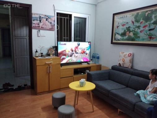 Chính chủ cần bán căn hộ 68m2 3PN tại Chung cư CT3 Bắc Linh Đàm giá 1,4 tỷ, LH 0936686295