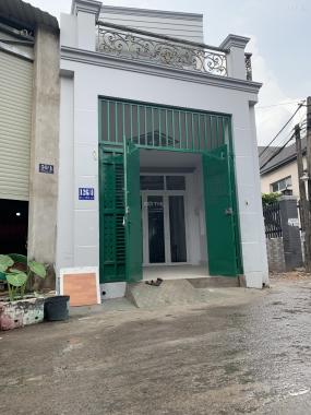 Cần bán nhà đường Trần Thị Cờ quận 12 - Ngay chợ 40m - Sổ hồng - 3 phòng ngủ giá 3,5 tỷ