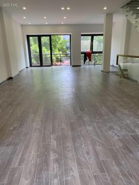 Bán nhà view hồ trung tâm quận Thanh Xuân ô tô vào nhà - ngõ 5m - 3 mặt thoáng - DT 60m2 x 5 tầng