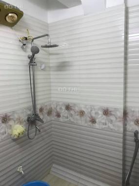 Bán nhà Ái Mộ, Long Biên 52m2, 3 tầng, lô góc, ngõ thông, 3.65 tỷ