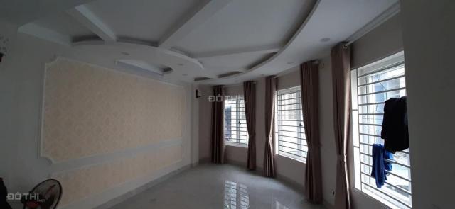 Bán nhà đẹp Võng Thị, thang máy, kinh doanh, công ty, apartmen 7.5 tỷ
