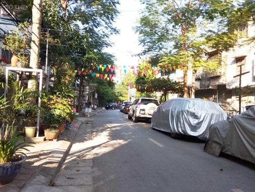 Bán nhà Minh Khai 40m2, 2 mặt thoáng, 3,6 tỷ, ngõ 6m ô tô tránh đỗ