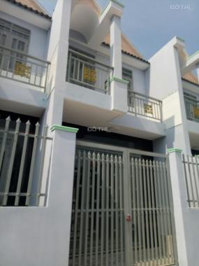 Dãy 6 căn nhà 2 lầu mới xây đường Trần Văn Giàu khu Cầu Xáng