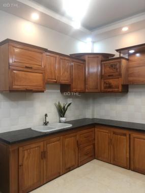 Bán nhà mới xây rất đẹp đường Bùi Tư Toàn, diện tích 4 x 14m, giá 4.68 tỷ