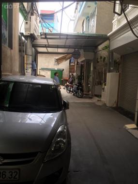 Bán nhà mặt ngõ, đường Phùng Hưng, ô tô vào nhà, 48m2*5T, giá 4,5tỷ