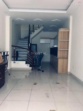 Bán nhà PL Bát Khối, Long Biên, 37m2, MT 4m, 5T mới xây, 3 thoáng, ô tô vào nhà. Giá chỉ 3.9 tỷ