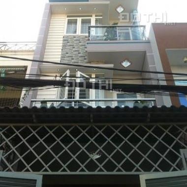 Bán gấp nhà Bùi Thế Mỹ, Tân Bình, 4x13m, 3 tầng, 4 PN, chỉ 4,4 tỷ, 0932.678.040