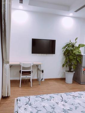 Giá tốt nhất thị trường, CH Studio 30m2 giá chỉ 6 tr/tháng tại Vinhomes Green Bay, LH: 0968714626