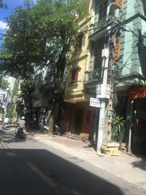 Chỉ có 1,42 tỷ có nhà đẹp ở ngay gần phố Nguyễn Viết Xuân, DT 20m2