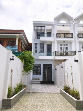 Bán nhà đẹp như villa 38 - Hiệp Bình - Hiệp Bình Chánh - TĐ, 200m ra Phạm Văn Đồng - 0901469357