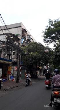 Cần bán gấp căn hộ tầng 3 nhà D8 tập thể Quỳnh Mai, phường Quỳnh Mai, quận Hai Bà Trưng, Hà Nội