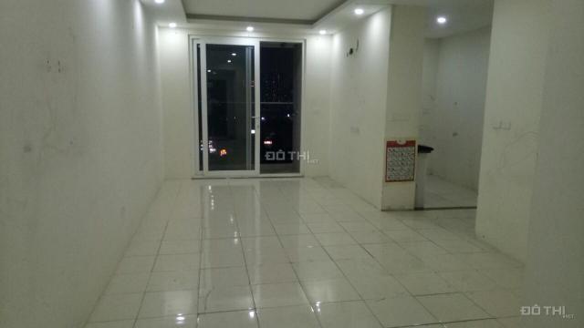 Tôi cho thuê gấp căn hộ Star Tower 283 Khương Trung 3PN 100m2, 9 tr/th, 0988237856