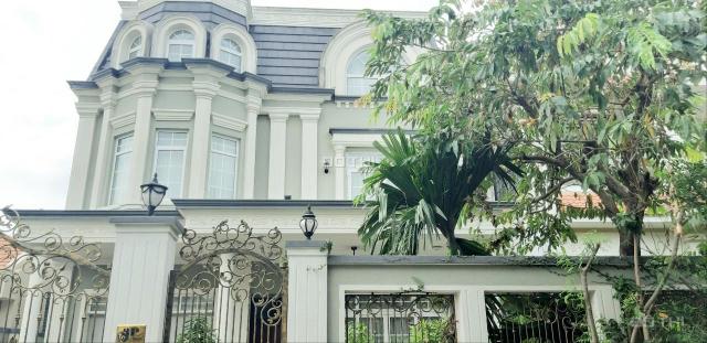 Cho thuê nhà 1 trệt 2 lầu 10 phòng ngủ mặt tiền biệt thự Phúc Hải thuộc P. Tân Phong