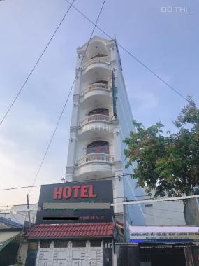 Khách sạn 13 phòng cho nhà đầu tư Lê Văn Khương. P. Thới An, Quận 12. Giá 8,6 tỷ