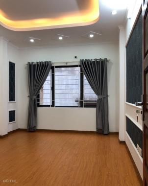 Bán nhà đẹp 5 tầng, 3 phòng ngủ giá rẻ tại Hà Cầu, Hà Đông. LH 0965.164.777