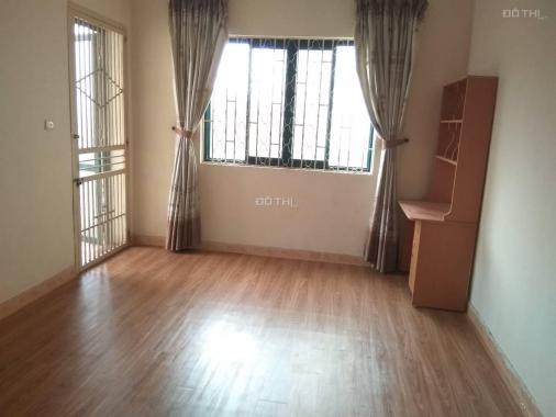 Cho thuê căn hộ chung cư Trần Đăng Ninh 2PN 77m2, nội thất cơ bản, rẻ đẹp, 0372042261