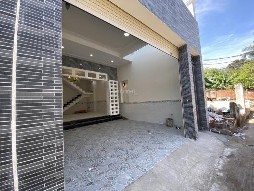 Nhà 1 trệt 1 lầu DT 100m2 đường xe hơi phù hợp an cư lâu dài tại chợ Cơ Khí