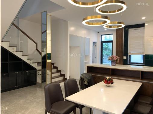 Biệt thự song lập Lucasta Villa Khang Điền - 10x17,5m đầy đủ nội thất cao cấp - nhà mới đẹp vay 70%