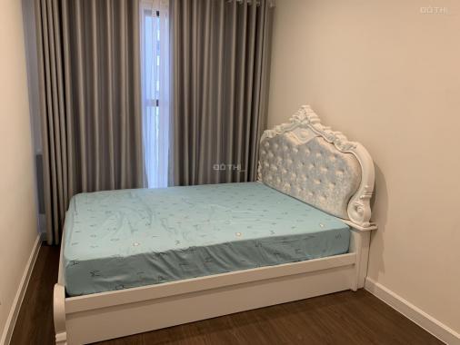 Bán lỗ căn hộ Saigon Royal 81m2, full nội thất, giá bán 5.6 tỷ, LH 0899466699