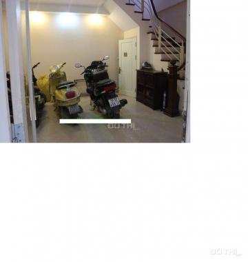 Cho thuê nhà 290 Kim Mã, 2,5 tầng đồ cơ bản cho hộ gia đình và người đi làm thuê