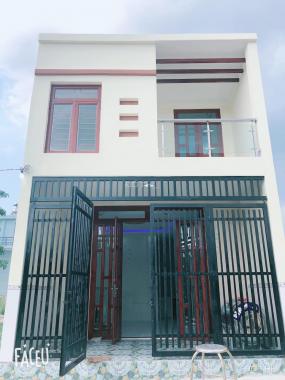 Bán nhà mới xây, 1 trệt 1 lầu, 3 PN gần ngay chợ Quang Thắng Trảng Dài