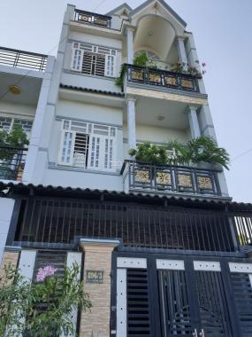 Chính chủ cần bán gấp căn nhà phố 5x15=75m2 trệt 2 lầu trong khu dân cư gần chợ Đại Hải, Hóc Môn