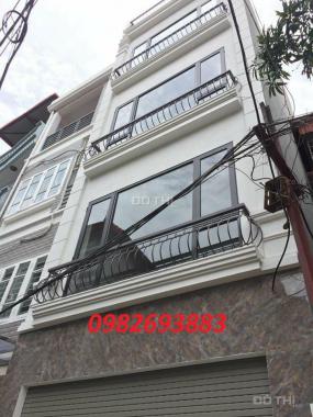 CC bán gấp nhà 5T*30m2, 2.85 tỷ, phố Nguyễn Công Trứ - Văn Quán - Hà Đông. LH: 0982693883