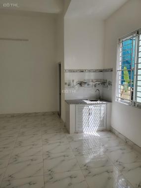 Cho thuê căn hộ dịch vụ mới xây đầy đủ nội thất gần sân bay Tân Sơn Nhất giá từ 5tr/tháng