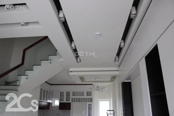 Bán gấp nhà phố thuộc dự án Valencia quận 9 87.1m2 5.8 tỷ