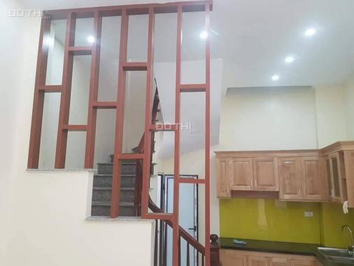 Nhà Vũ Tông Phan, Định Công Thượng, 37m2, ô ô vào nhà, chỉ 2.8 tỷ