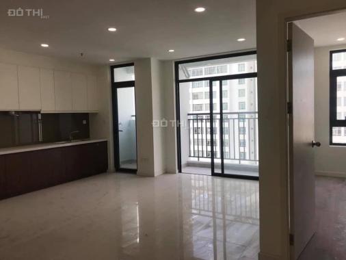 Chính chủ Central Premium, 60m2 - 2PN, view hồ bơi, Tạ Quang Bửu giá rẻ 2,7 tỷ