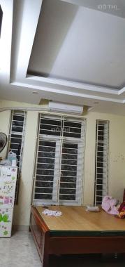 Bán gấp nhà Đền Lừ 40m2, 5T, chỉ 2,35 tỷ, nhà đẹp ở ngay. LH 0912473845