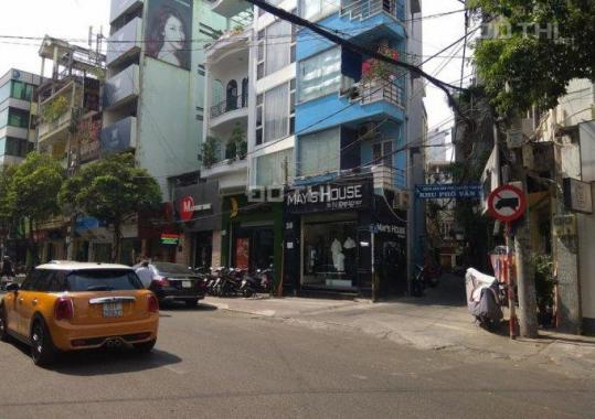 Cho thuê nhà mặt tiền Lê Thị Riêng, Q. 1, DT đất 67m2, 2 lầu tiện kinh doanh