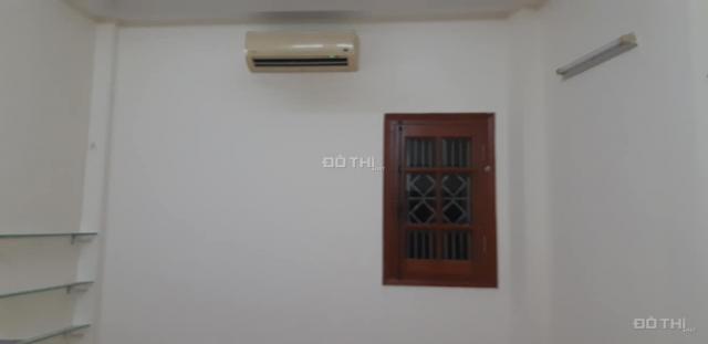 Nhà đẹp xinh phố Lò Đúc, 31m2x5T, MT 4m, 2 bước ra phố, cho thuê 10 triệu/tháng, giá 3.xx tỷ