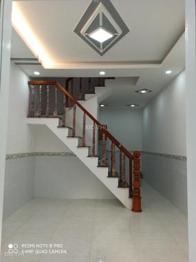 Bán nhà ngay chợ Hưng Long, DTSD: 42m2, 2 tấm, giá 430tr - 0839331665