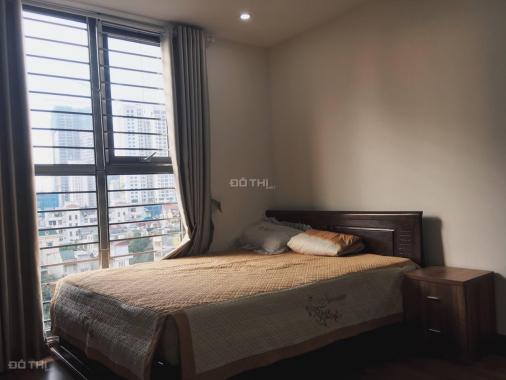 Cho thuê CHCC Home City Trung Kính 70m2, 2 phòng ngủ full đồ