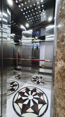 Bán nhanh nhà Trần Hưng Đạo, 55m2, 7 tầng, thang máy, phân lô, ô tô, giá 17 tỷ