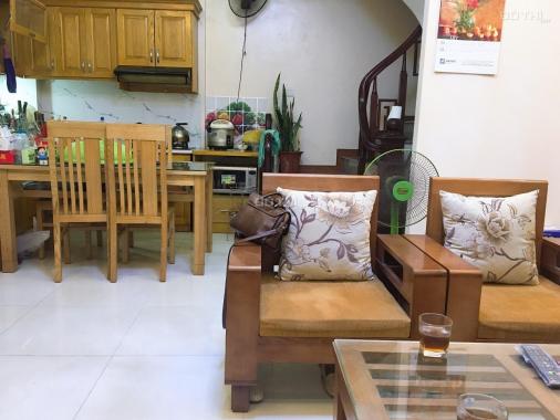 Cần bán gấp nhà lô góc Mai Động, Hoàng Mai 65m2, 2.75 tỷ, 5 tầng