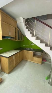 Bán nhà Văn Miếu, Đống Đa, 22m2, 4T, 1,85 tỷ, ngõ thông, ô tô tránh 50m