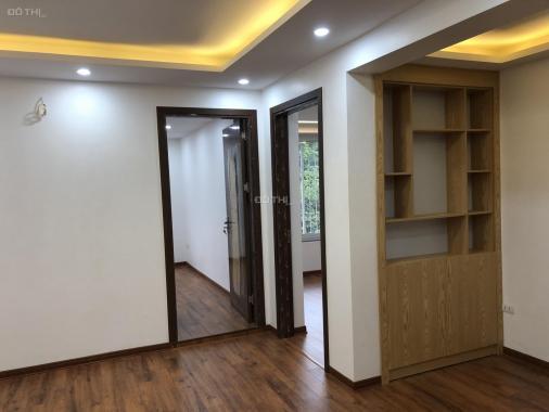 Chung cư M2 Nguyễn Chí Thanh 90m2 đồ cơ bản nhà cực đẹp 10tr/ tháng - 0903279587