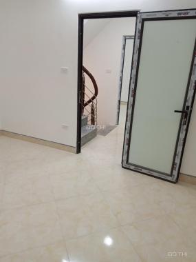 Chính chủ bán nhà 3 tầng 34m2 Di Trạch, Hoài Đức giá rẻ