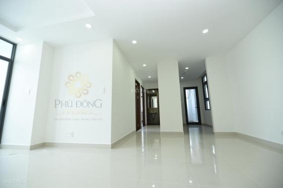 Bán căn góc Phú Đông Premier, 72m2, lầu cao, view Đông Nam, giá 2,55 tỷ. Tài 0967.087.089