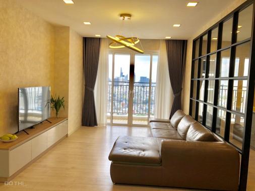 Bán căn hộ Sunrise City View 104m2, view Q1 5,3 tỷ