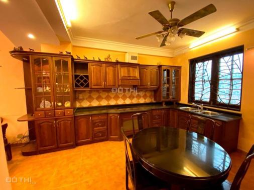 11 tỷ ngõ Thông Phong, P. Quốc Tử Giám phân lô 52m2 x 5 tầng. Ô tô đỗ cửa